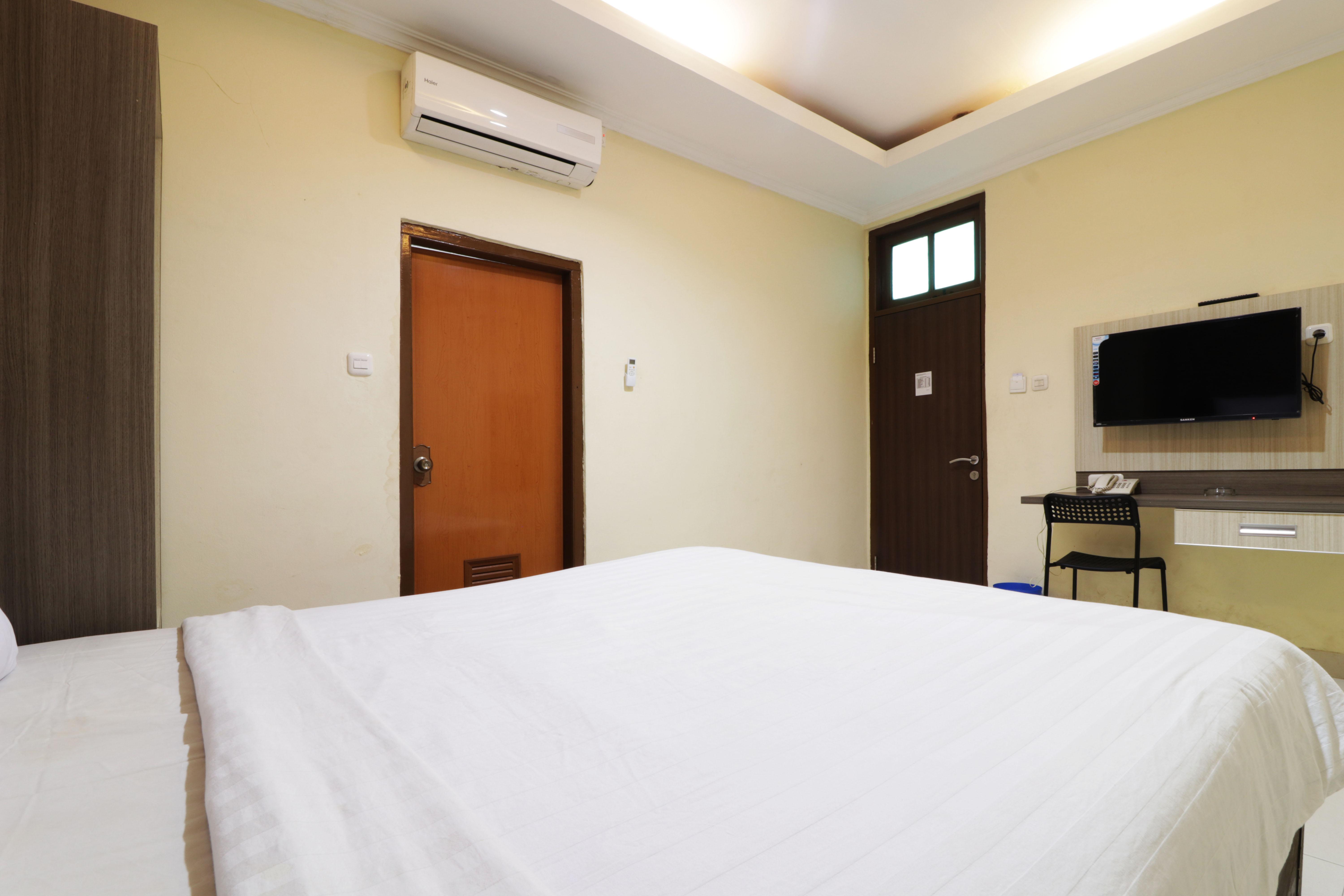 Hotel Istana Bungur Джакарта Экстерьер фото