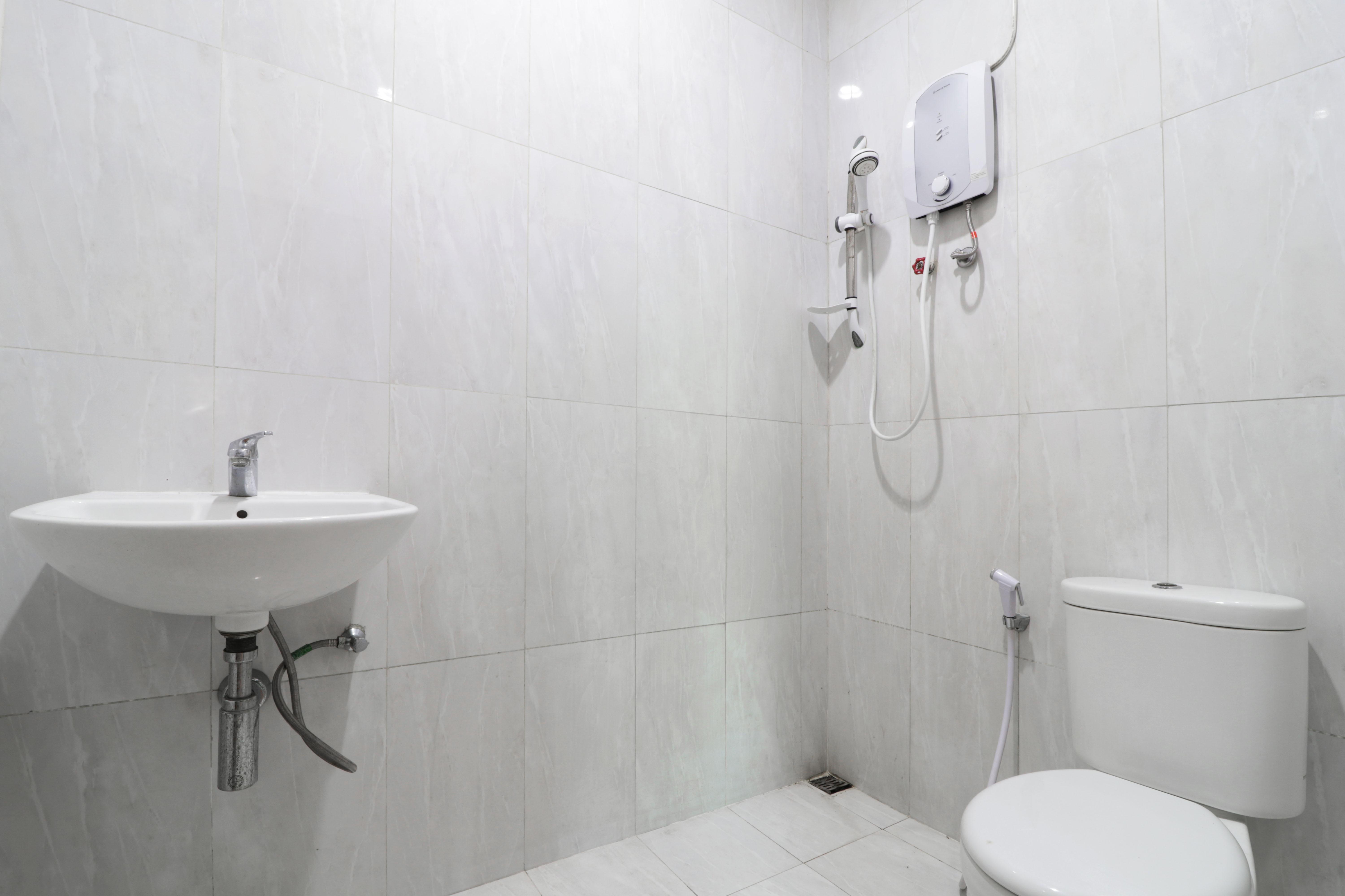 Hotel Istana Bungur Джакарта Экстерьер фото