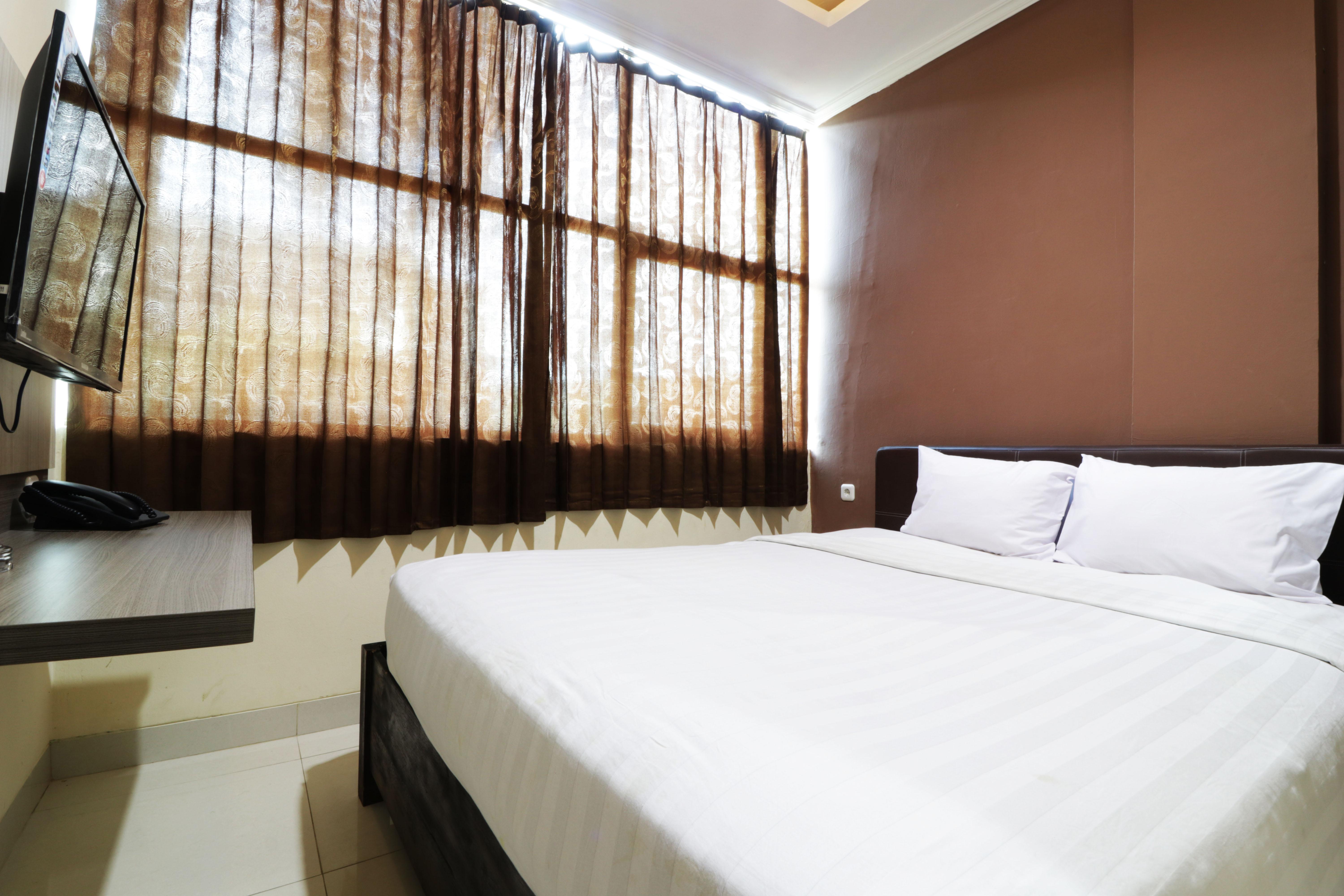 Hotel Istana Bungur Джакарта Экстерьер фото