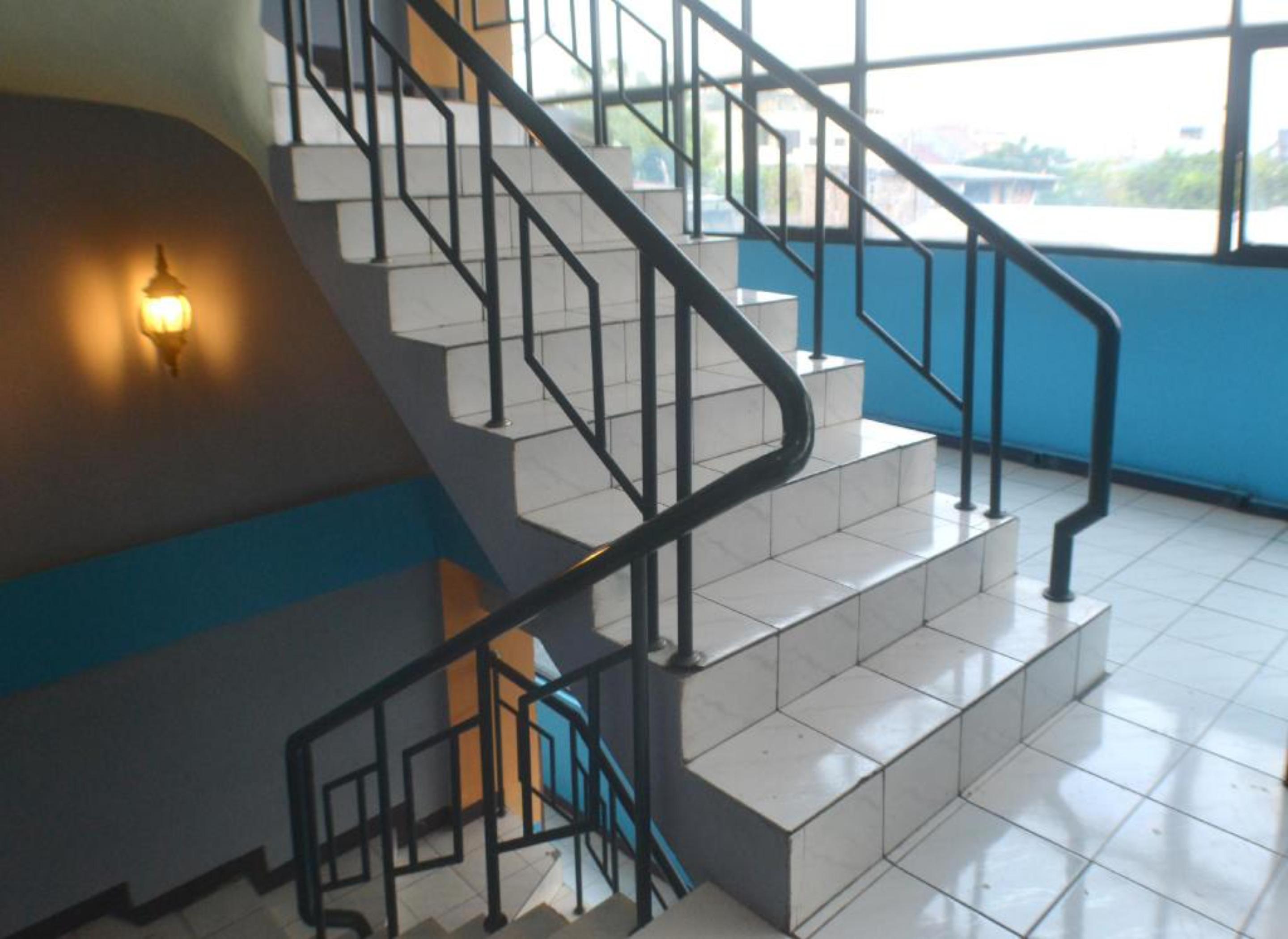Hotel Istana Bungur Джакарта Экстерьер фото